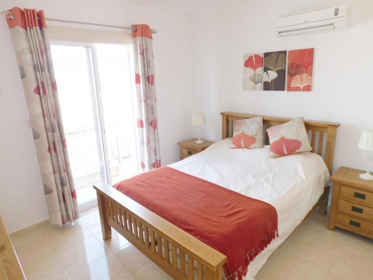 Excellent 2 Bed Apartment 만드리아 외부 사진