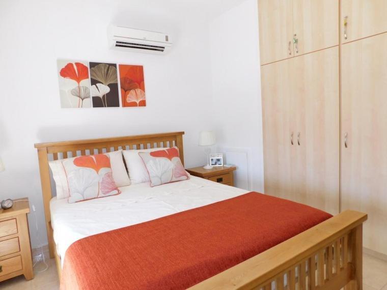 Excellent 2 Bed Apartment 만드리아 외부 사진